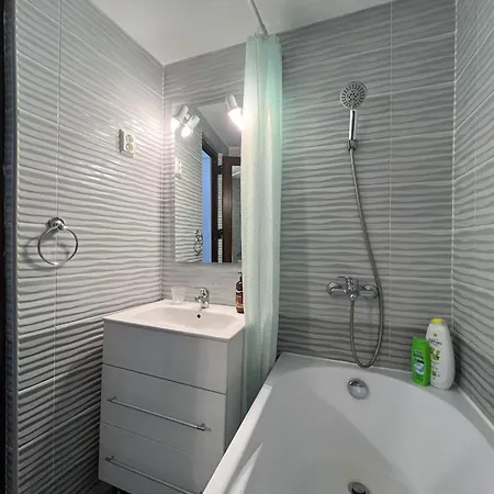 Appartement Old Deluxe - River View ! Boekarest