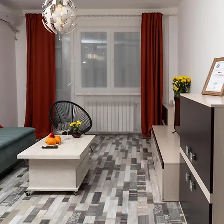 Old Deluxe - River View ! Bucharest