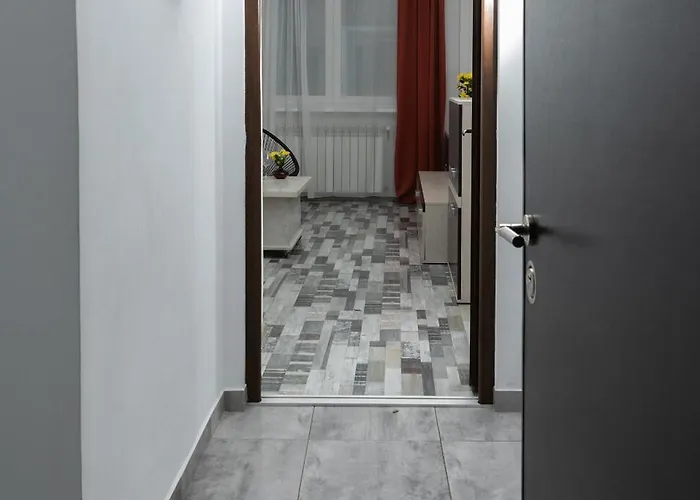 Old Deluxe - River View ! Apartament *