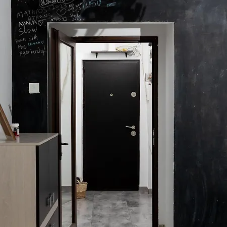 Old Deluxe - River View ! * ブカレスト