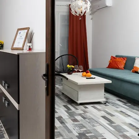 Apartamento Old Deluxe - River View ! Bucarest