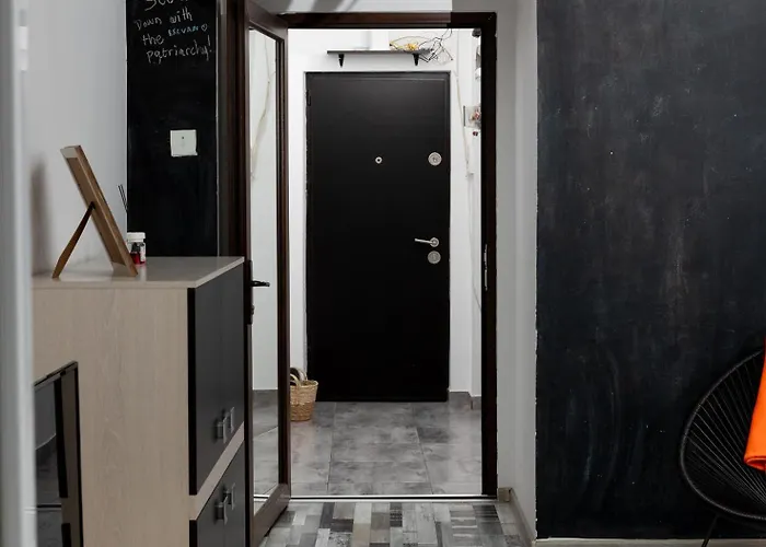 Old Deluxe - River View ! アパート ブカレスト