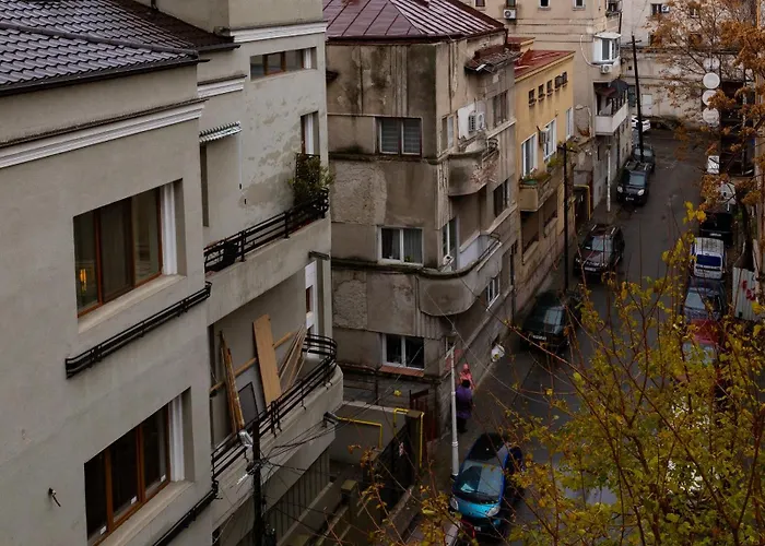 Old Deluxe - River View ! Apartamento