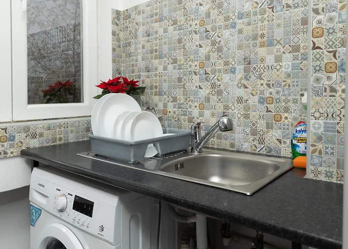 Old Deluxe - River View ! * Bucareste